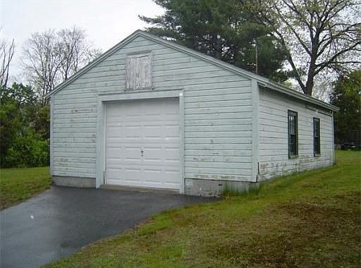 2nd image of 434 Water St