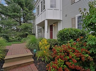 119 Terrace Dr #119, Chatham, NJ 07928