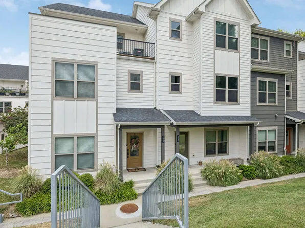 220 Thompson Park Dr, Nashville, TN 37211