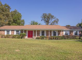 40 T Smith Rd, Hattiesburg, MS 39401