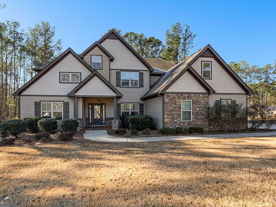 1st image of 105 Turnberry Trce