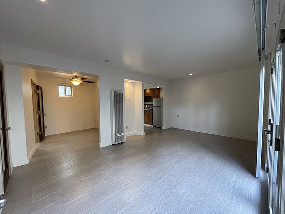 5th image of 349 Playa Del Sur St #2