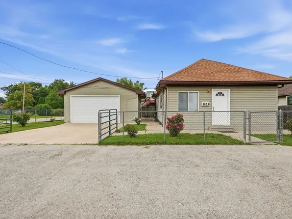 1651 Elgin Ave, Joliet, IL 60432