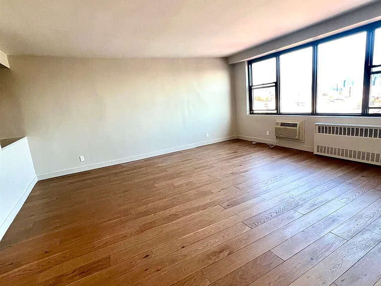 500 Central Ave #1004 — Photo 5
