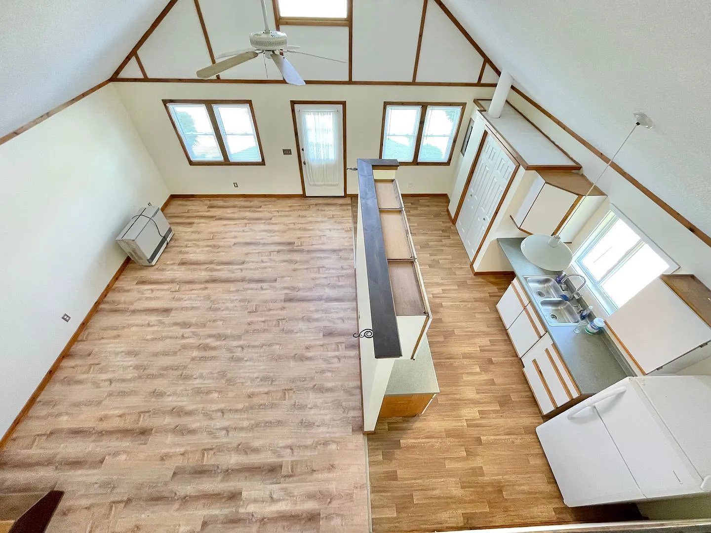 3723 Shelburne Rd — Photo 4