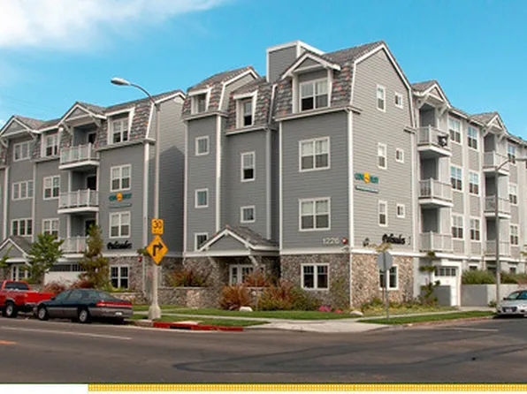 Palisades 1, 1210 W Adams Blvd APT 206, Los Angeles, CA 90007