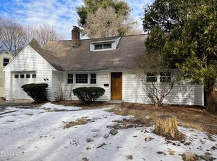 11 Southgate Rd, Loudonville, NY 12211