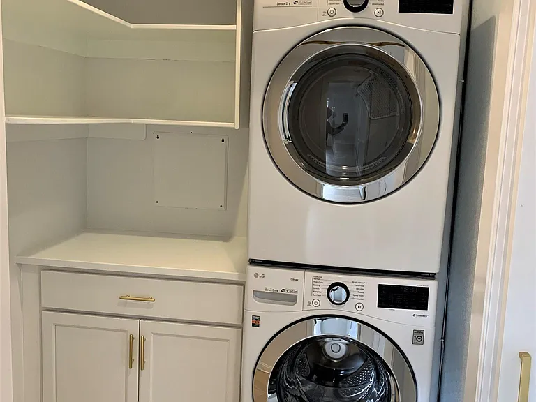152 Main St #302 — Photo 7