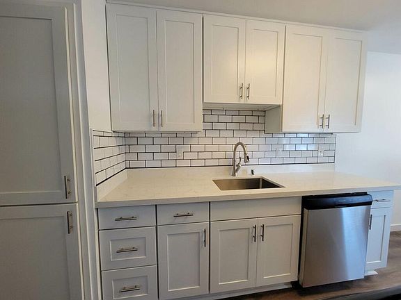 3rd image of 7515 24th Ave NW APT 4