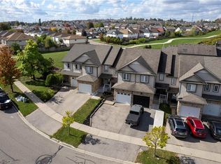 205 Snowdrop Cres, Kitchener, ON N2E4G9