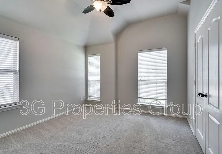 2348 Morning Dew Dr — Photo 21