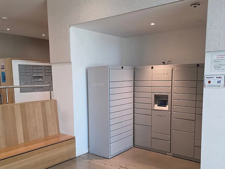 515 NE Holladay St — Photo 11