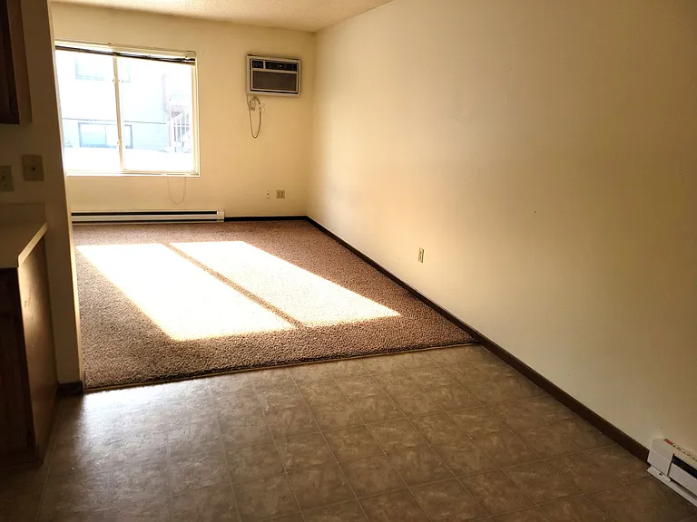 4704 Speros Ln — Photo 13