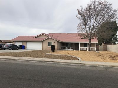 13860 Ivanpah Rd, Apple Valley, CA, 92307