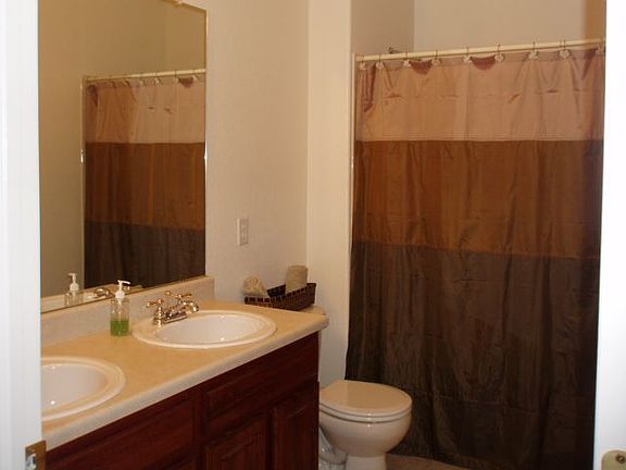 2nd bathroom
