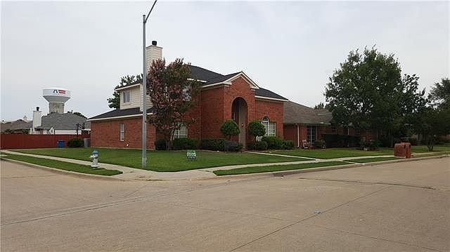 2nd image of 116 Pershore Ln