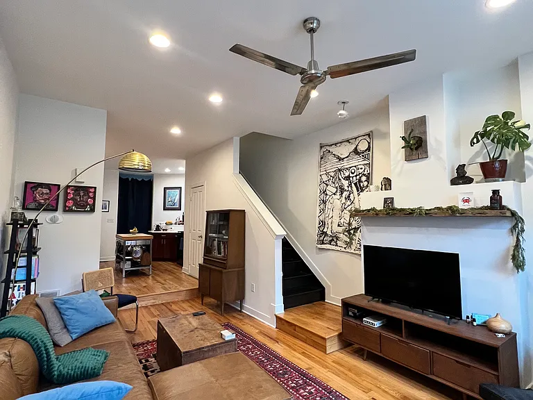 338 E Federal St — Photo 1