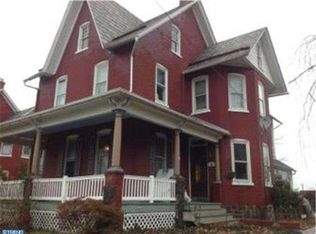 41 N Main St, Trumbauersville, PA 18970