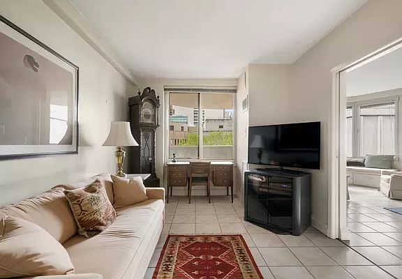 2nd image of 44 W 62nd St #4EF