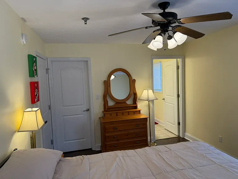 103 Capital St #101 — Photo 6