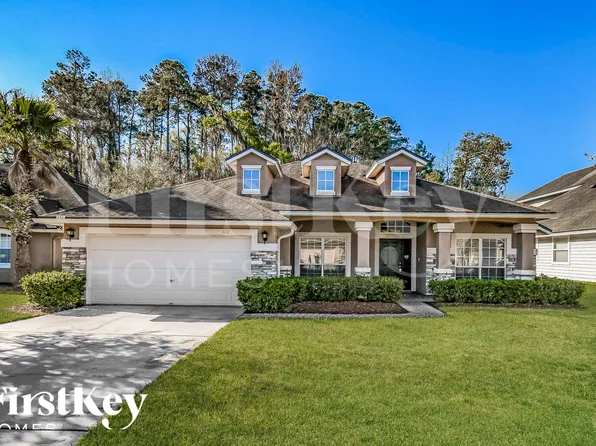 652 Reflection Cove Rd, Jacksonville, FL 32218