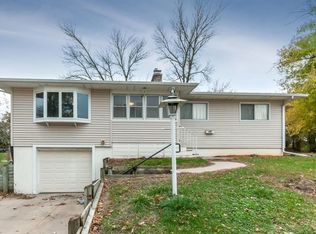 1721 12th Ave SW, Cedar Rapids, IA 52404