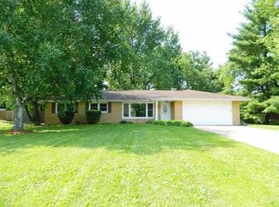 895 W 79th Ave, Merrillville, IN 46410