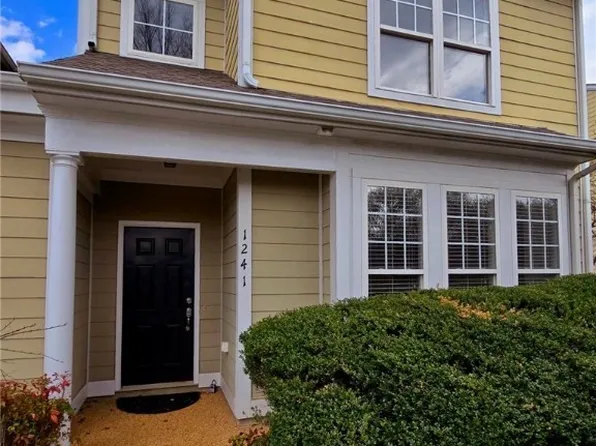 1241 Clay Ct, Crozet, VA 22932