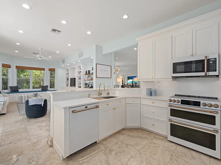 660 Anchor Dr — Photo 14