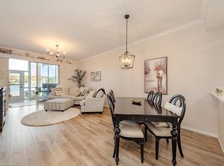 2820 Cypress Trace Cir APT 2012, Naples, FL 34119