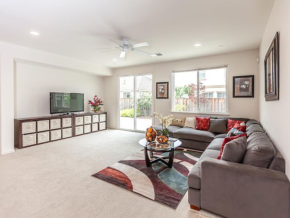 5th image of 15915 Dondolare St
