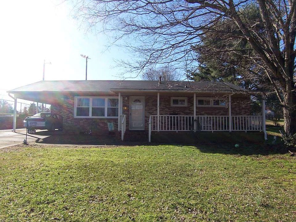 1st image of 404 E Parker St