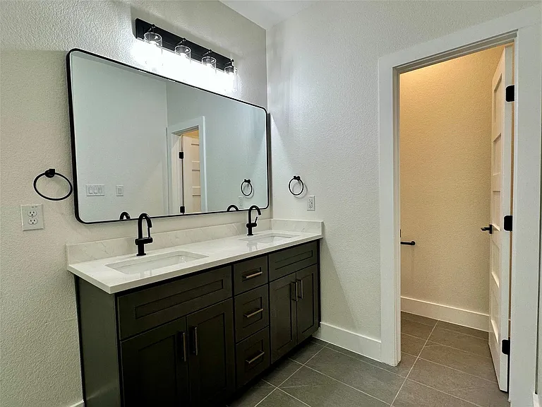 15113 N Flamingo Dr — Photo 15
