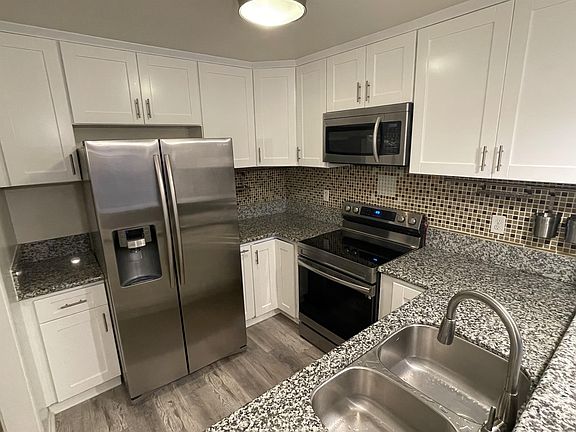 4th image of 3955 Faircross Pl #50-1