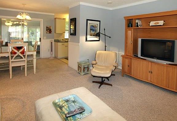 4th image of 1204 Del Toro Dr