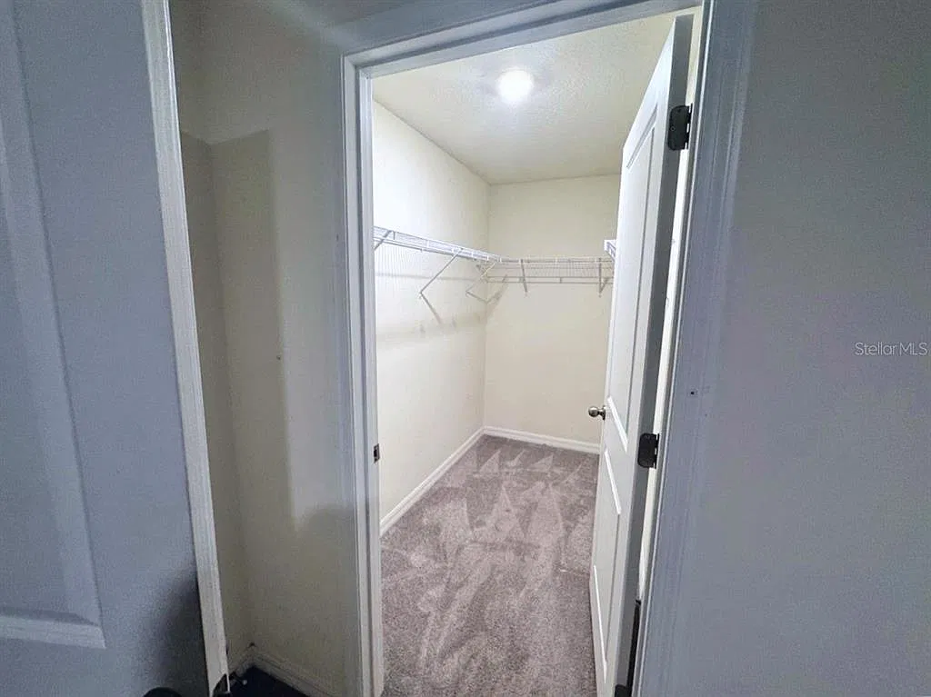 3 bed, 2.0 bath, 1516 sqft, $2,300 — Photo 1