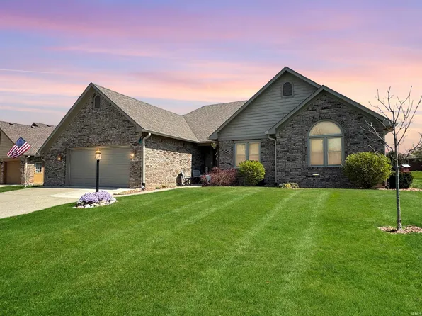 433 Kingsway Ct, Mooresville, IN 46158