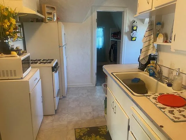 2971 Villa St — Photo 5