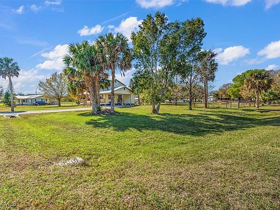 4th image of 1435 Hicpochee Blvd