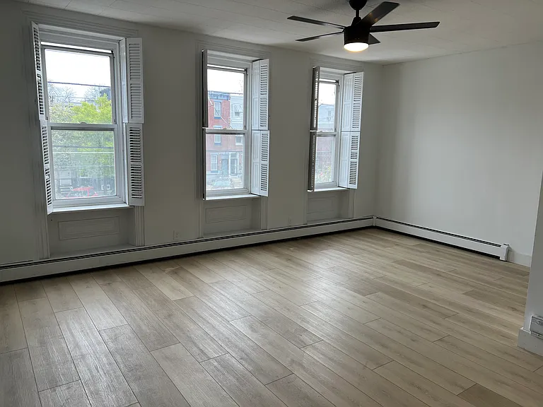 2604-06 E Lehigh Ave #4 — Photo 4
