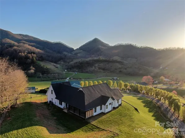 78 Eagle Rdg, Clyde, NC 28721