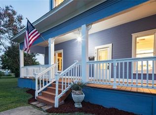 321 Shaw St, Taylor, TX 76574