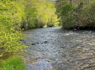 1-4 Tate Cove Rd, Hayesville, NC 28904