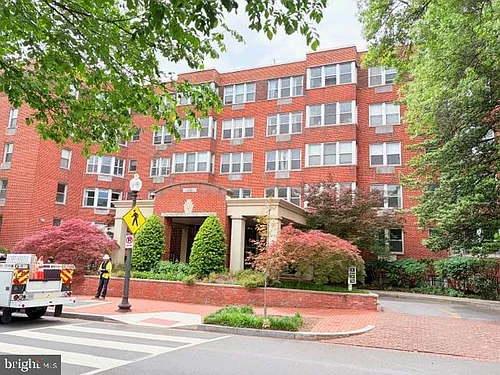 2500 Q St NW #741 Photo 1