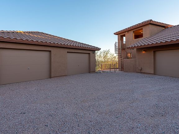 4th image of 36877 N 38th St