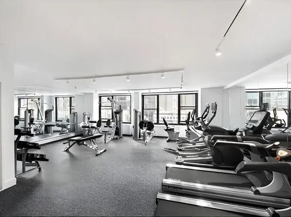 117 East 57th Street image 16 of 16