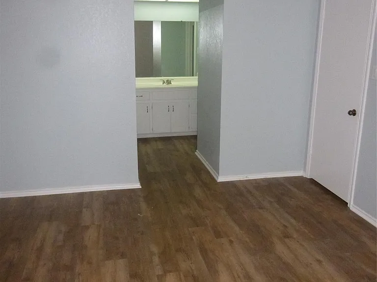 8410A Fathom Cir — Photo 25