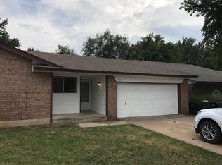 9706 NE 4th St, Midwest City, OK 73130