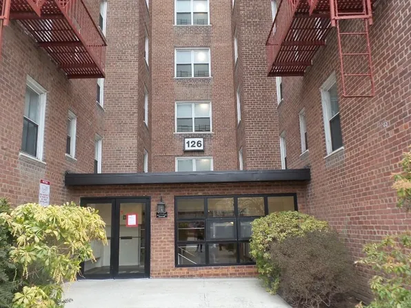 126 Church Street #2F, New Rochelle, NY 10805