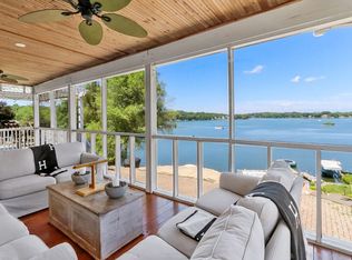 N7390 Arrowhead Ln, Elkhorn, WI 53121